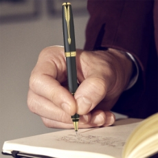 派克卓尔系列磨砂黑杆金夹 23K镀金宝珠笔，0.5mm