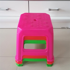 国产 优质塑料胶凳 大号加厚方凳，250*200*175mm